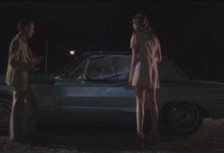 桃色凶车在线观看,惊悚悬疑，在线揭秘惊心动魄的生死逃亡