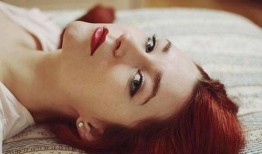 吃瓜少女魏淑芬网红奶冻,魏淑芬的吃瓜少女魅力与甜品诱惑